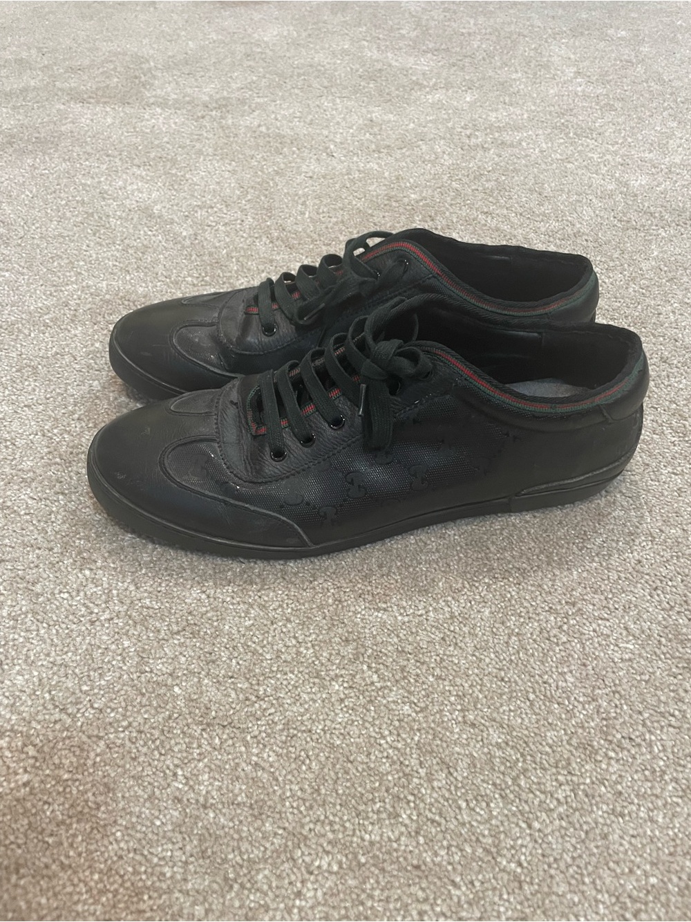 Gucci Black Low-Top GG Canvas & Leather Sneakers with Web Trim - Picture 3 of 8
